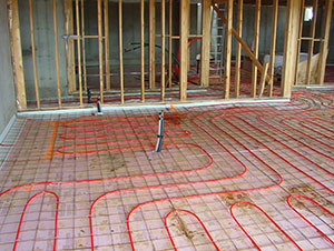 Hydronic infloor heating installation